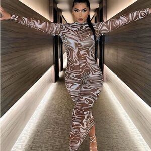 Fashion Nova | Dresses | Black Long Sleeve Dress With V Cut With High Slit  | Poshmark